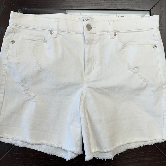 *LOFT* White Denim Frayed 4" Mid Rise Shorts Size 8 NWT - Picture 4 of 13